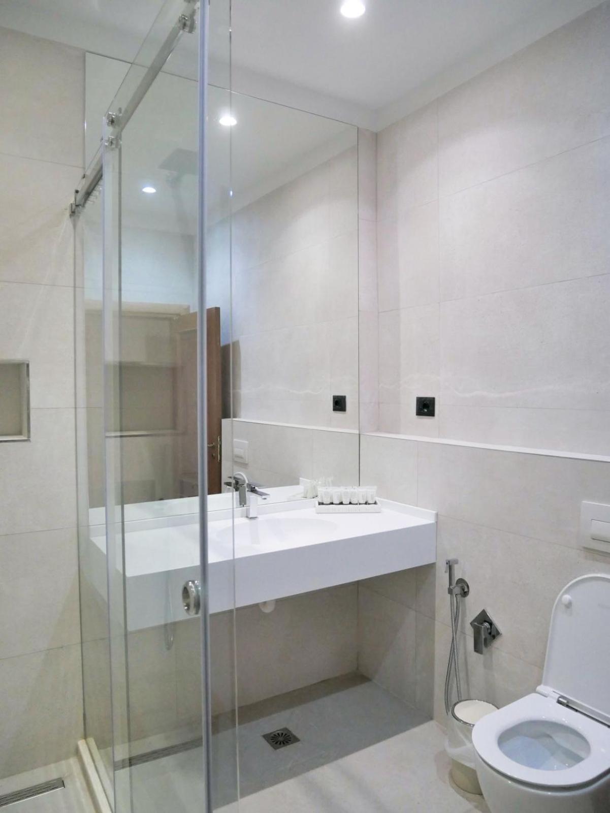Seaside Duplex Stone Villa 체파로 외부 사진